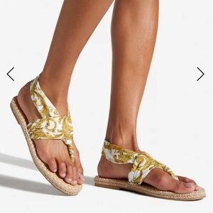 NWT ShoeDazzle Aminta Scarf Print Espadrille Sandals SZ 10